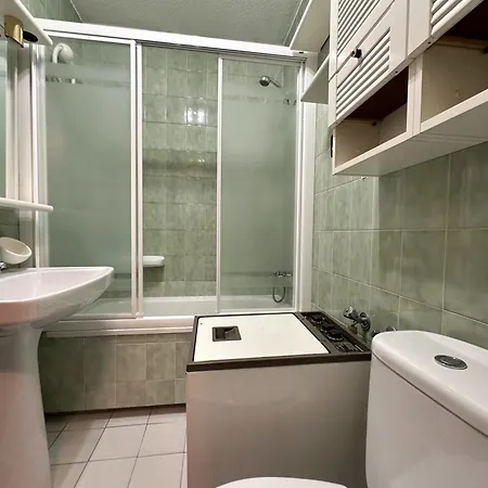Apto Con Terraza-somo A Pie De Playa 30603 شقة *